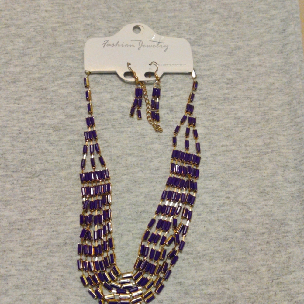 Necklace and Earrings set